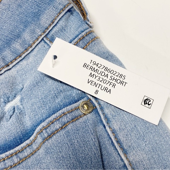 SUNSET BERMUDA SHORTS IN THE COLOR VENTURA - Picture 8 of 14